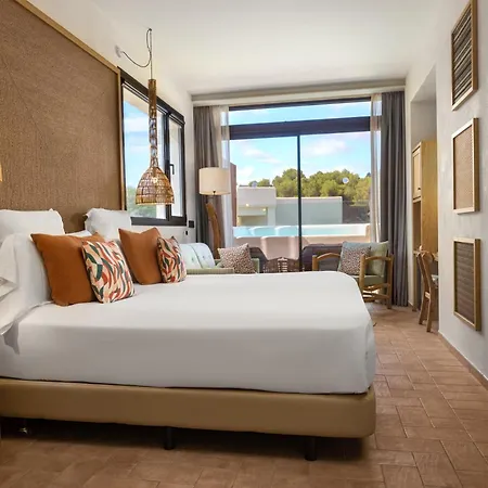 Cala San Miguel Ibiza Resort, Adults Only, Curio Collection By Hilton ホテル 5*