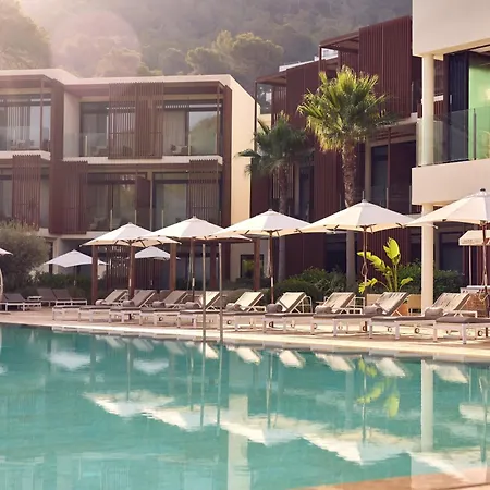 Cala San Miguel Ibiza Resort, Adults Only, Curio Collection By Hilton ホテル 5*