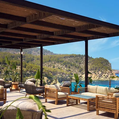 ホテル Cala San Miguel Ibiza Resort, Adults Only, Curio Collection By Hilton Port de Sant Miguel