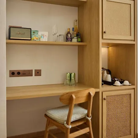 Cala San Miguel Ibiza Resort, Adults Only, Curio Collection By Hilton ホテル