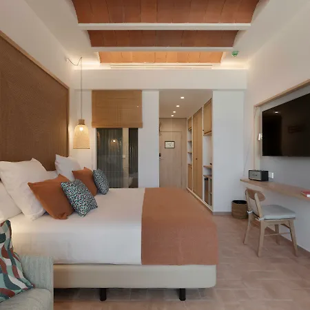 Cala San Miguel Ibiza Resort, Adults Only, Curio Collection By Hilton 5*
