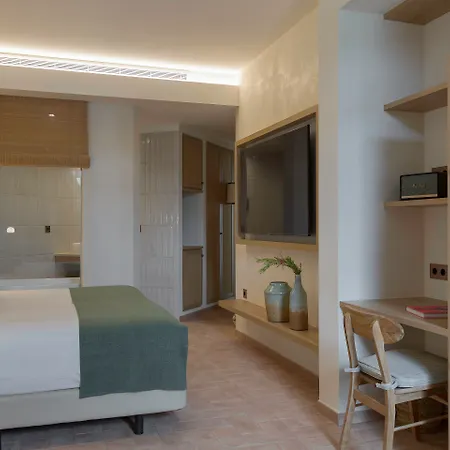 Hotel Cala San Miguel Ibiza Resort, Adults Only, Curio Collection By Hilton Port de Sant Miguel
