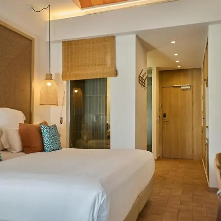 Cala San Miguel Ibiza Resort, Adults Only, Curio Collection By Hilton 酒店