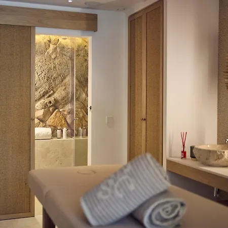 Cala San Miguel Ibiza Resort, Adults Only, Curio Collection By Hilton 酒店