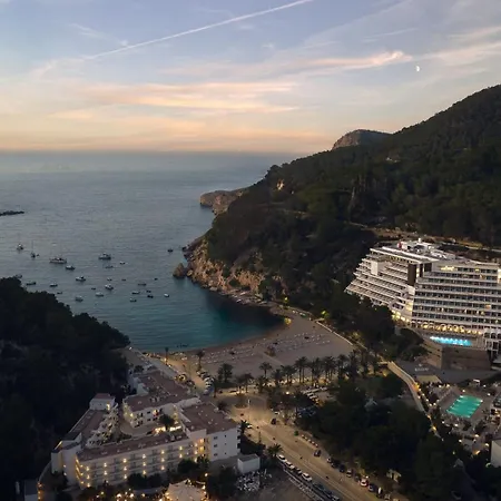 Cala San Miguel Ibiza Resort, Adults Only, Curio Collection By Hilton 酒店 Port de Sant Miguel